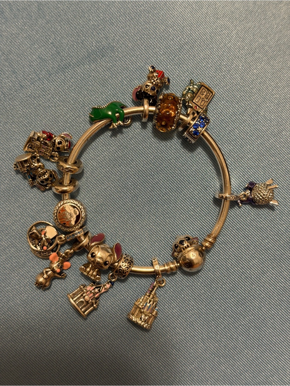 Pandora bracelet, Disney and more